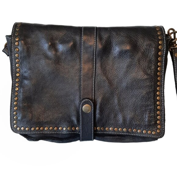 Costanza Rota Black Leather and Brass Stud Crossbody Messenger Flap Bag - Picture 3 of 12
